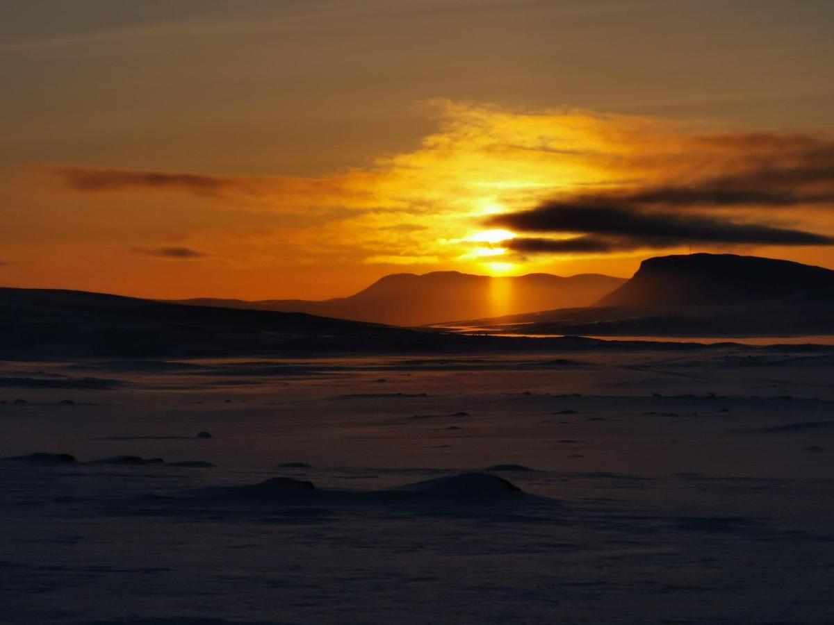Cahkal Hotel Kilpisjärvi Kültér fotó