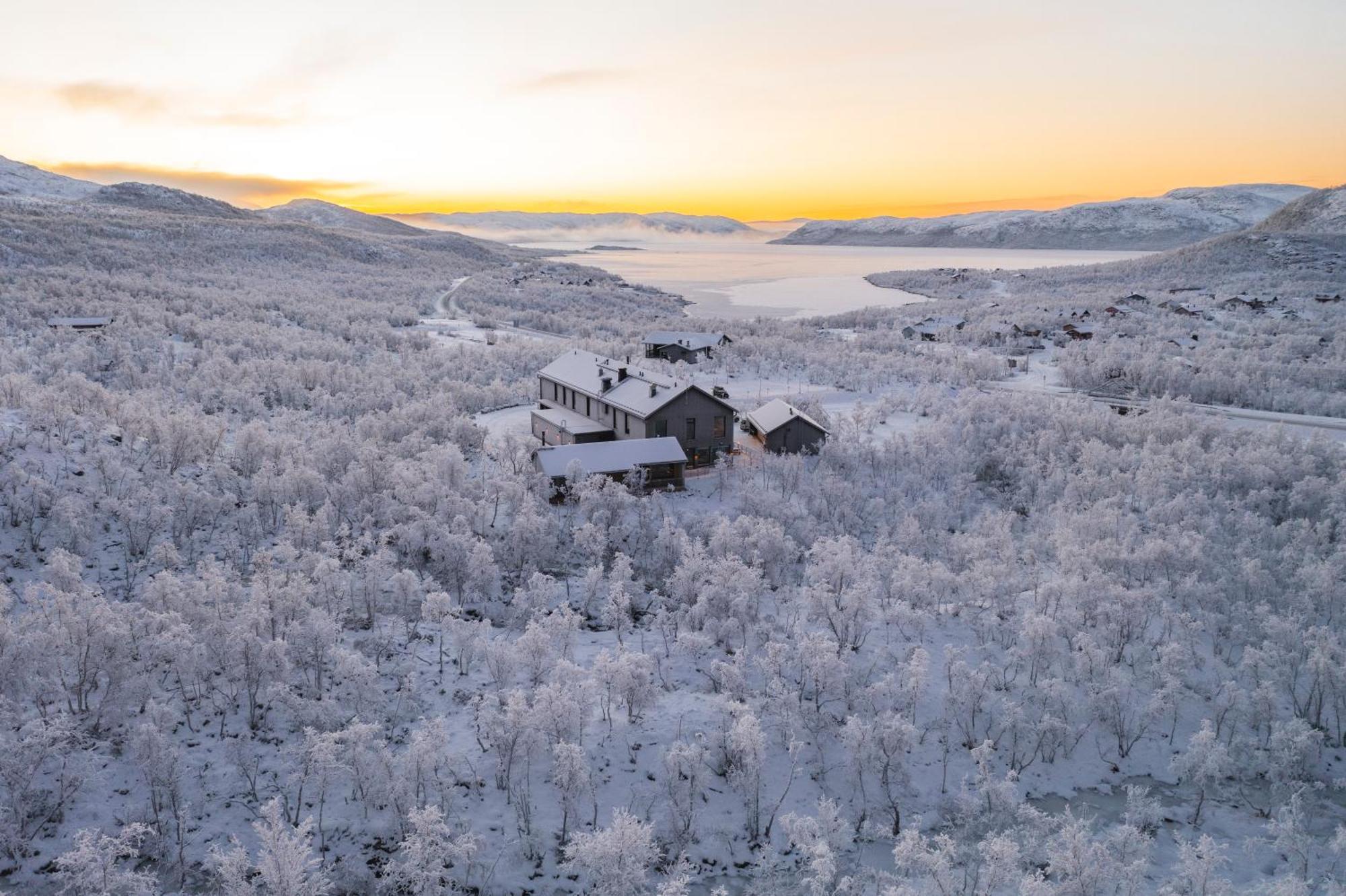 Cahkal Hotel Kilpisjärvi Kültér fotó