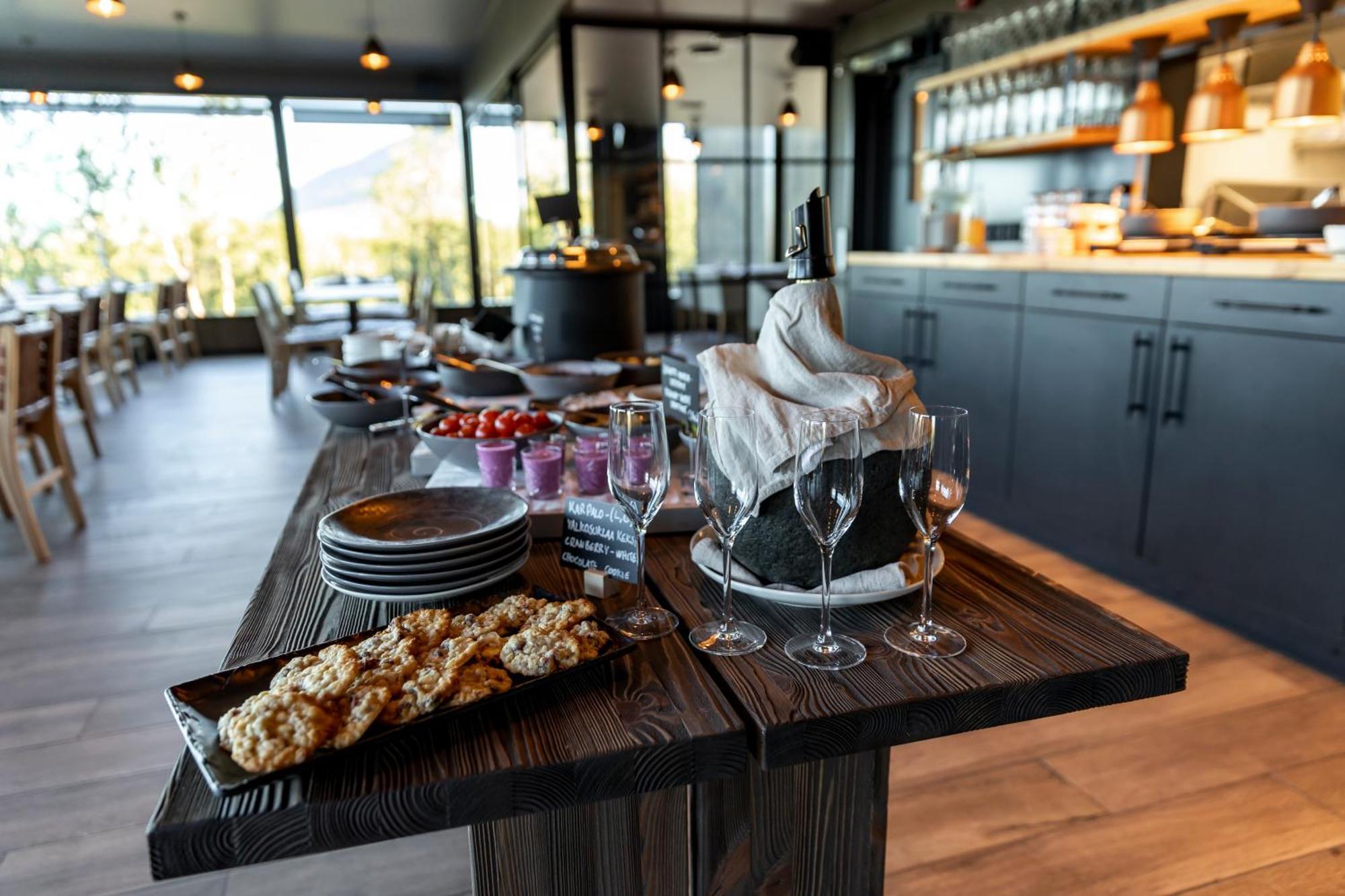 Cahkal Hotel Kilpisjärvi Kültér fotó